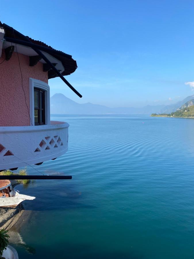 Hotel Tzanjuyu Bay Panajachel Exterior photo